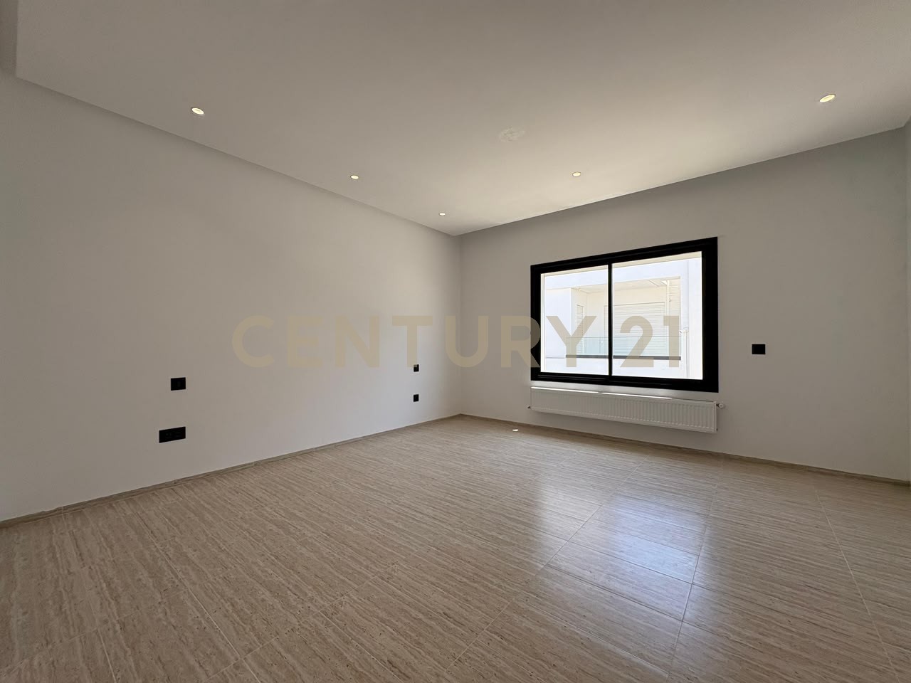 Villa S+4 à vendre à Chotrana 1 - 295 m² – photo 13 sur 16