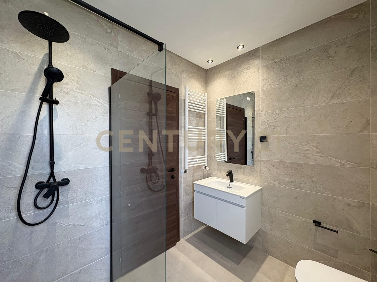 Villa S+4 à vendre à Chotrana 1 - 295 m² – photo 14 sur 16