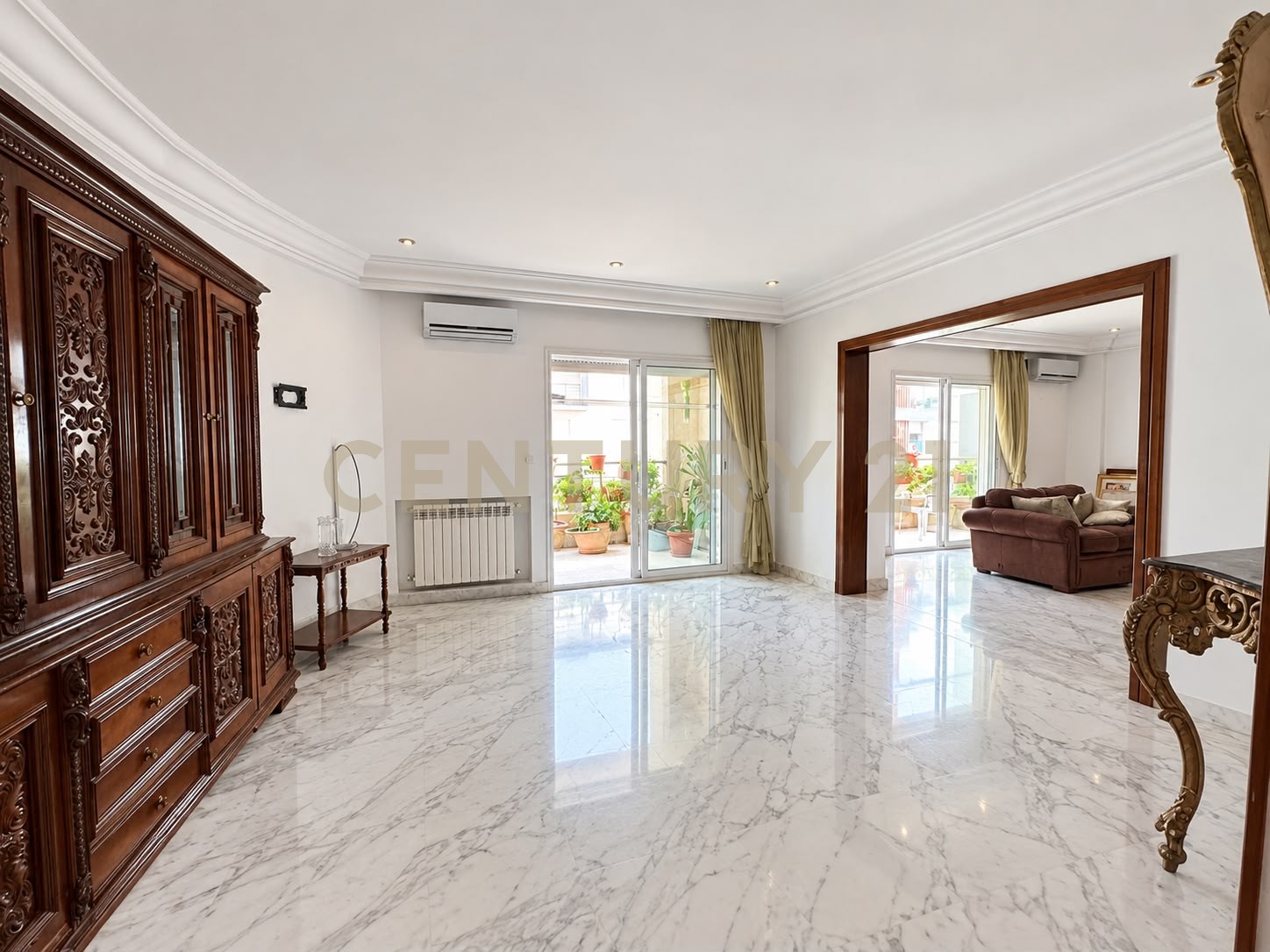 Appartement S+4 à louer à Ain Zaghouan Nord - 259 m² – photo 2 sur 10