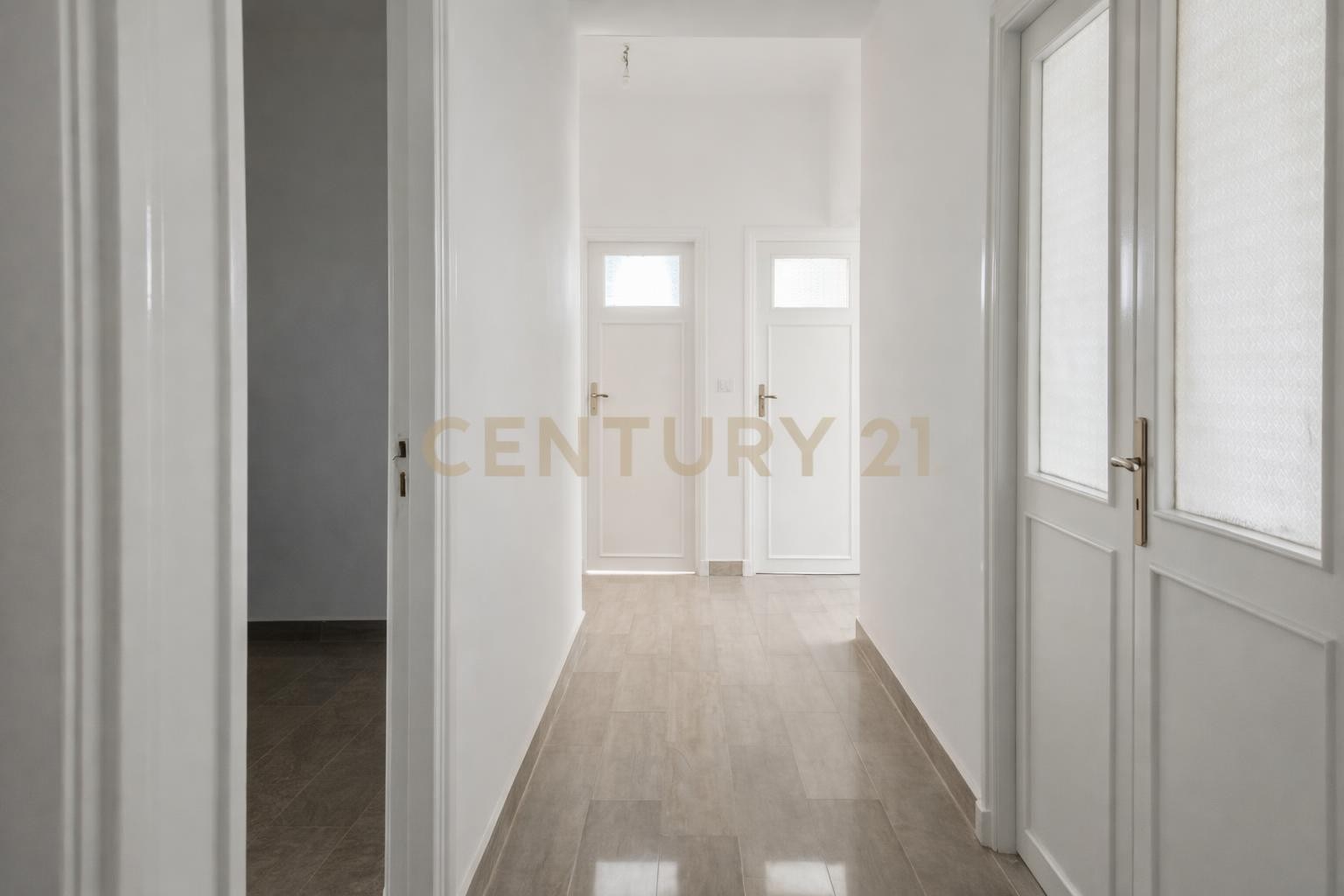 À louer appartement S+3 El Menzah 5