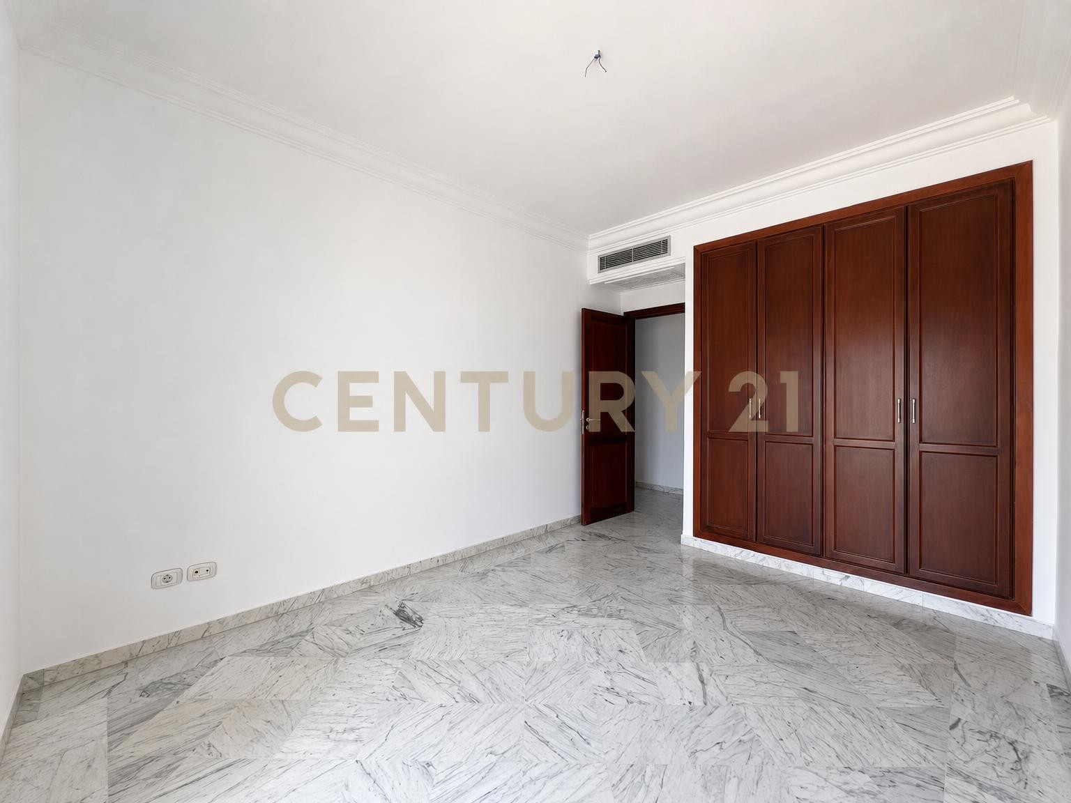 À louer appartement S+4 Centre urbain nord
