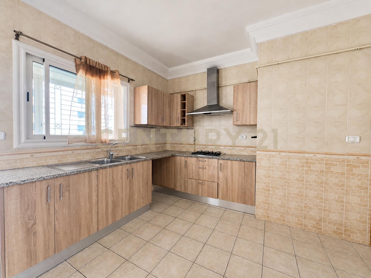 À louer appartement S+4 Centre urbain nord