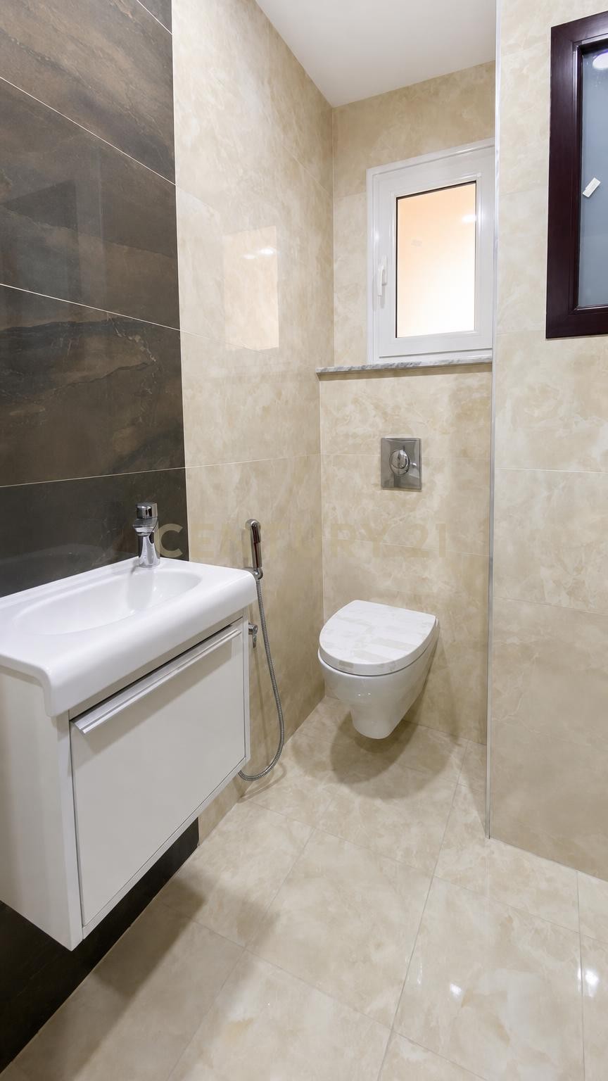 Appartement S+3 à vendre à Cité jasmin - 279 m² – photo 6 sur 7
