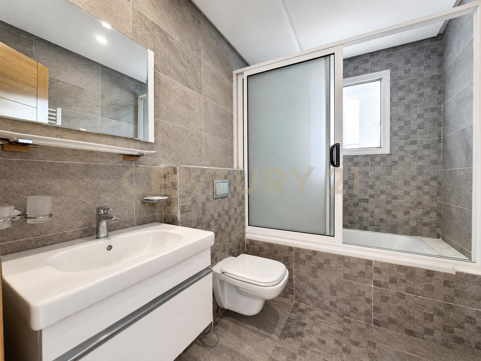 Appartement S+2 à vendre à Chotrana 1 - 127 m² – photo 7 sur 8